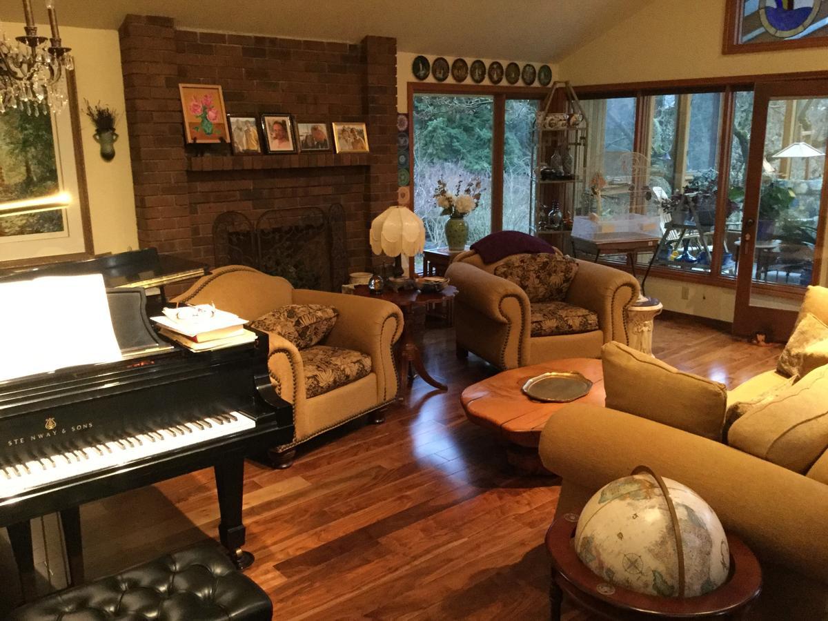 A Cascade View Bed And Breakfast 벨뷰 외부 사진