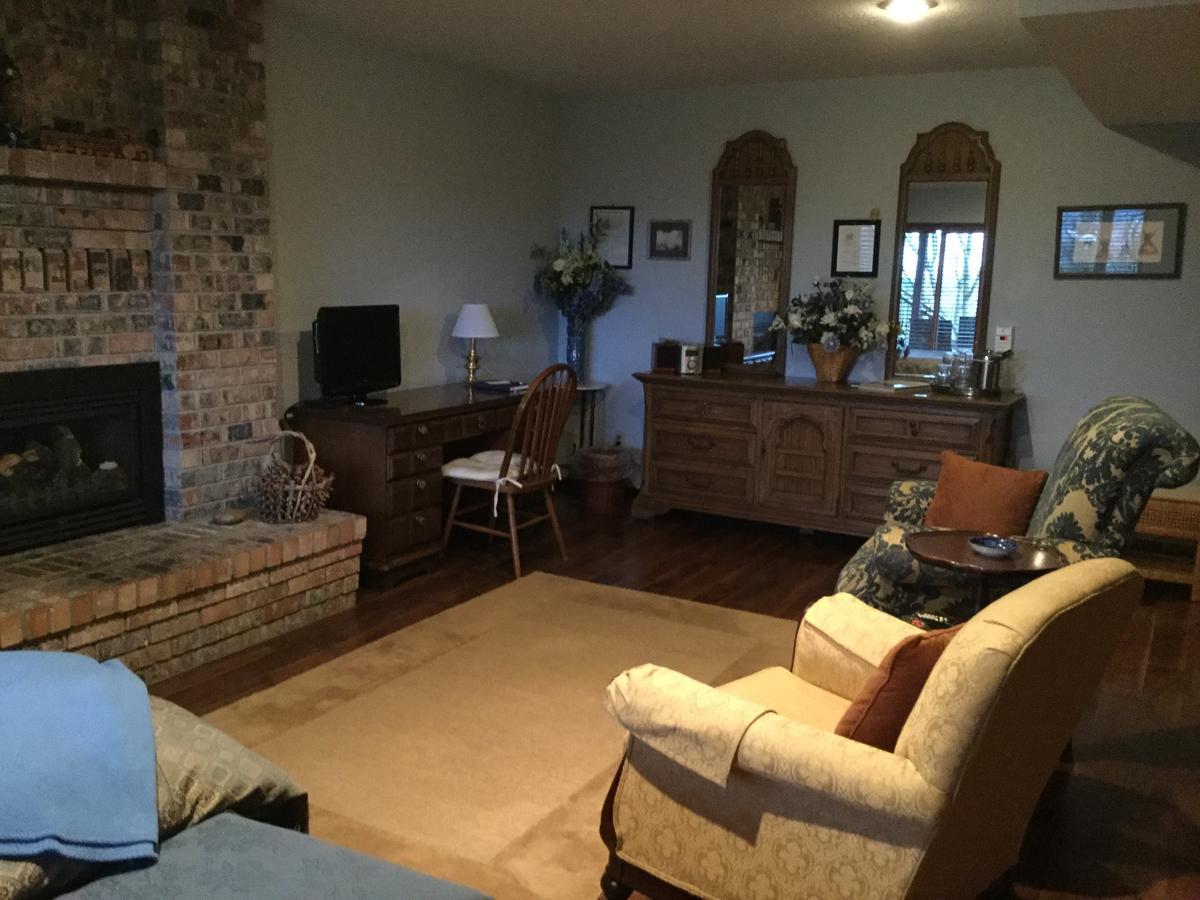 A Cascade View Bed And Breakfast 벨뷰 외부 사진